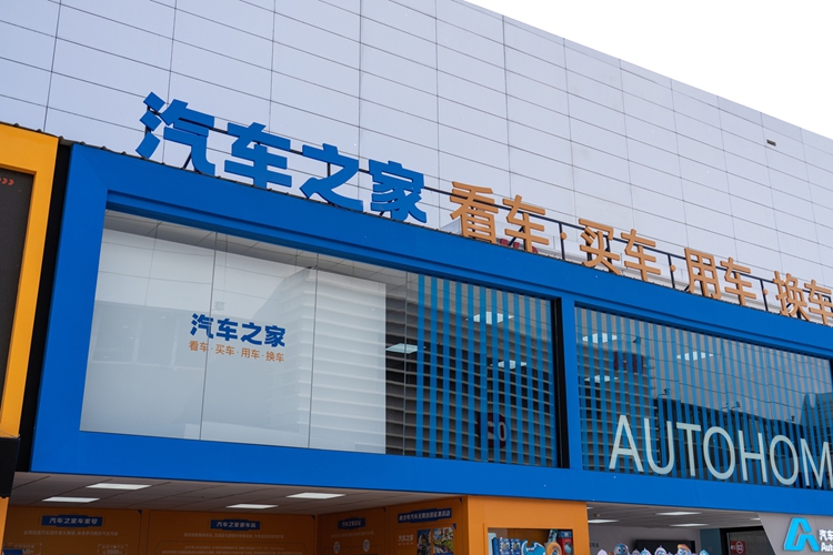 硬盘检测工具推荐，提前发现坏道风险
